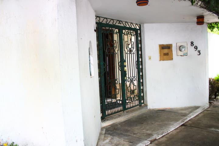 image-0