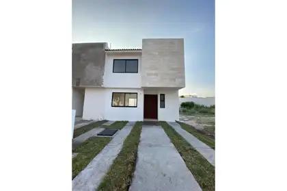 Casa en Venta en Ciudad Maderas residencial Querétaro, El Marques, Querétaro 101-596