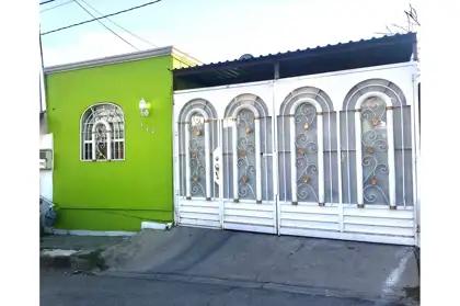 Casa en Venta en Fraccionamiento Praderas del Sur, Ciudad Juárez, Chihuahua 101-545