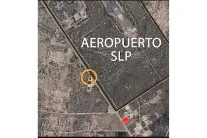 Terreno en Venta en Aeropuerto De La Ciudad De San Luis Potosí, San Luis Potosí, San Luis Potosí 101-675
