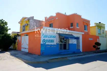 Casa en Venta en Fraccionamiento Villas Del Rey, Mazatlán, Sinaloa 100-261