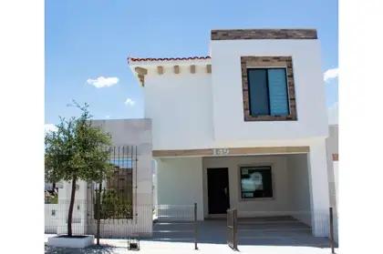 Casa en Venta en Lomas De Lourdes, Saltillo, Coahuila 100-439