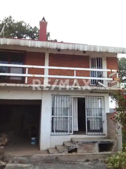 Casa en Venta en Santa María, Tlalmanalco, Estado de México 131-412